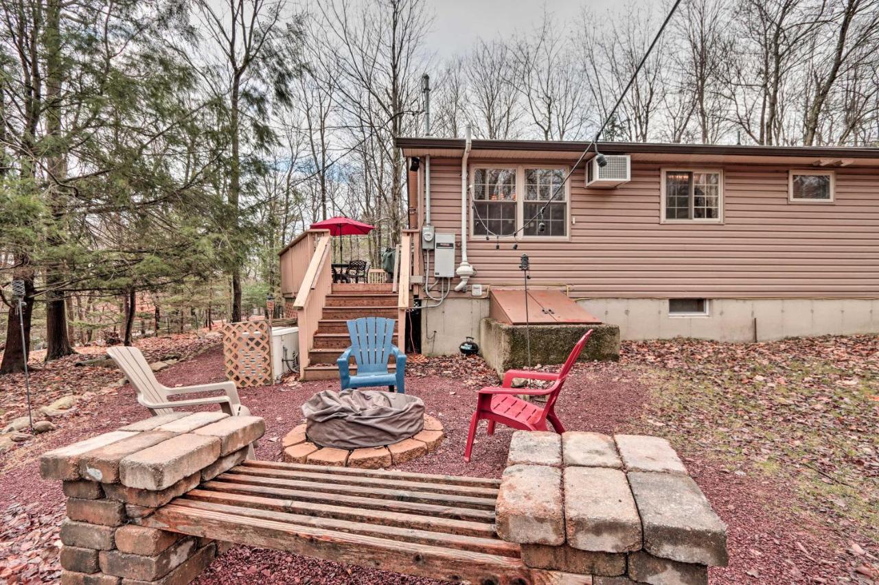 Poconos Home With Game Room Walk To Lake Harmony! Bagian luar foto