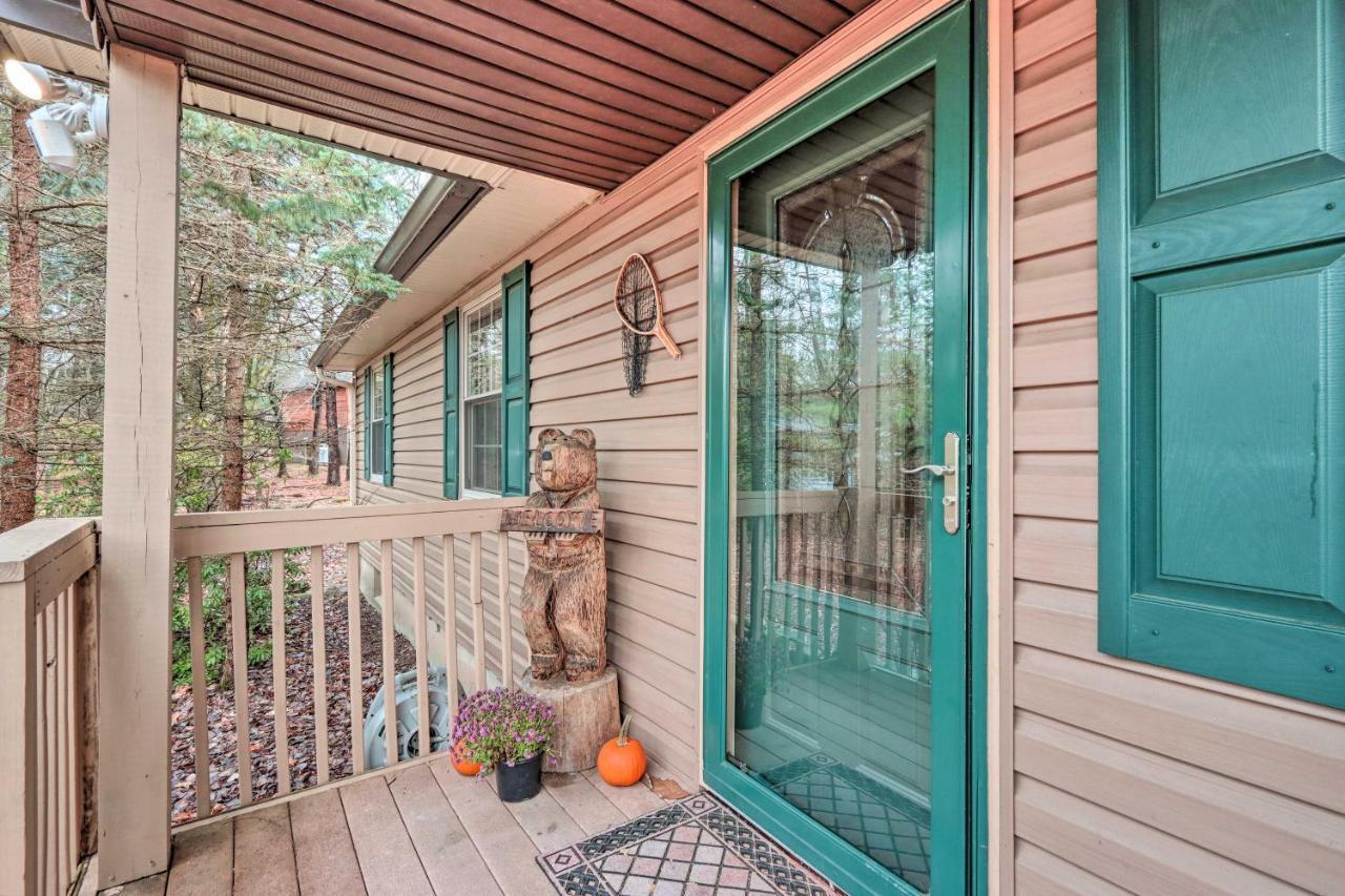 Poconos Home With Game Room Walk To Lake Harmony! Bagian luar foto